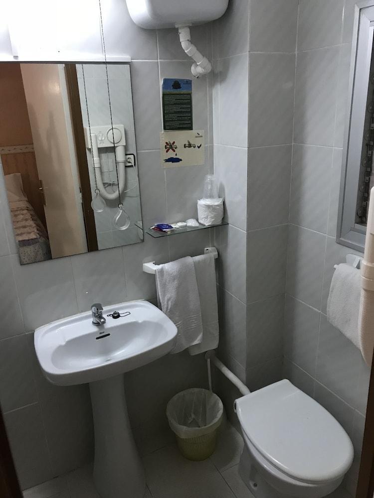 Pension Venecia Salou Buitenkant foto
